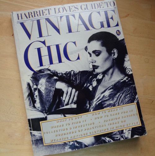 とても綺麗な　ヴィンテージ　ミニョネット　作家　Harriet Hammond Currently Reading: Harriet Love's Guide to Vintage Chic | The